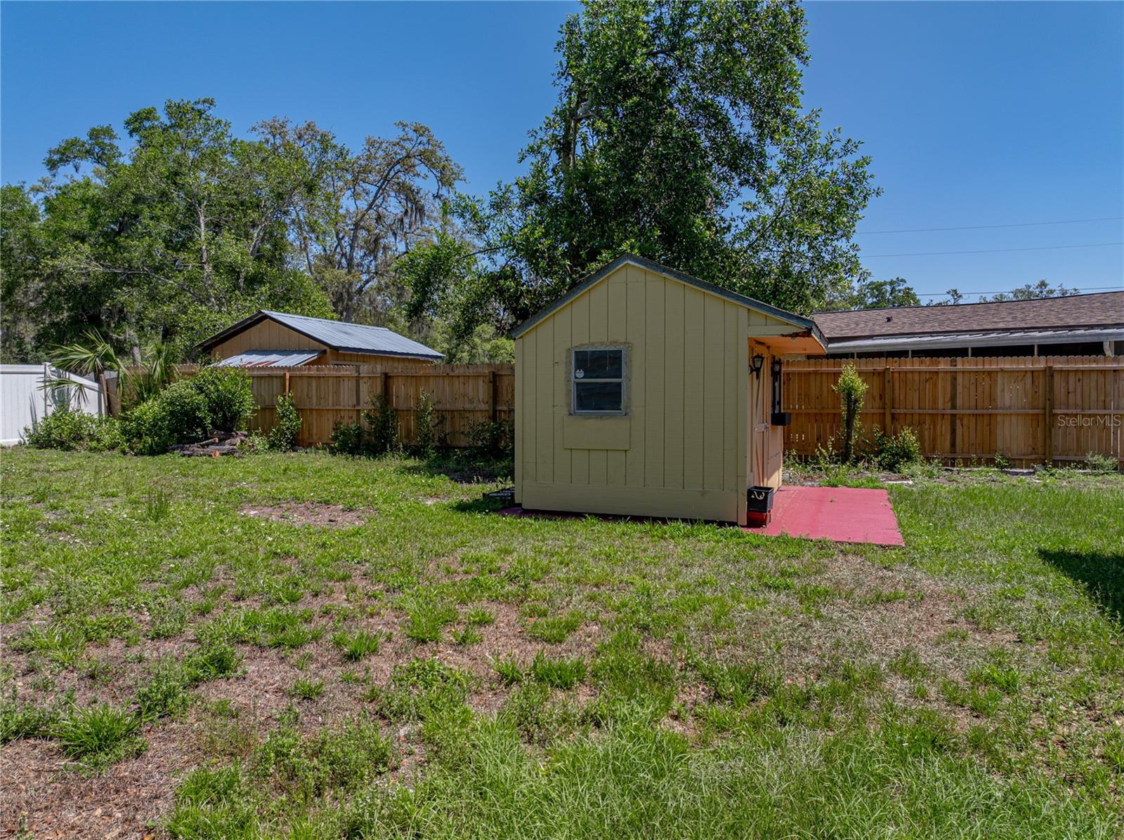 Single Family Residence in DADE CITY FL 34477 POINSETTIA PLACE 46.jpg