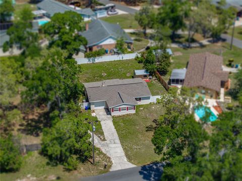 Single Family Residence in DADE CITY FL 34477 POINSETTIA PLACE 67.jpg