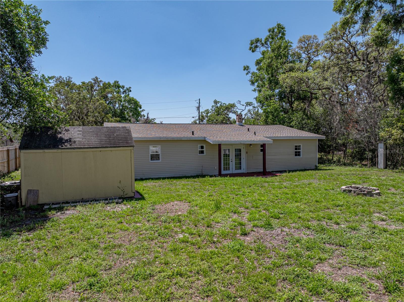 Single Family Residence in DADE CITY FL 34477 POINSETTIA PLACE 42.jpg