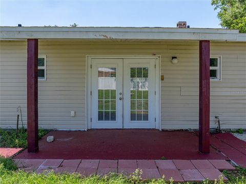 Single Family Residence in DADE CITY FL 34477 POINSETTIA PLACE 37.jpg