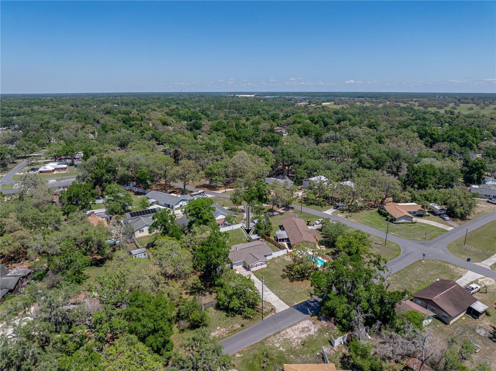 Single Family Residence in DADE CITY FL 34477 POINSETTIA PLACE 58.jpg