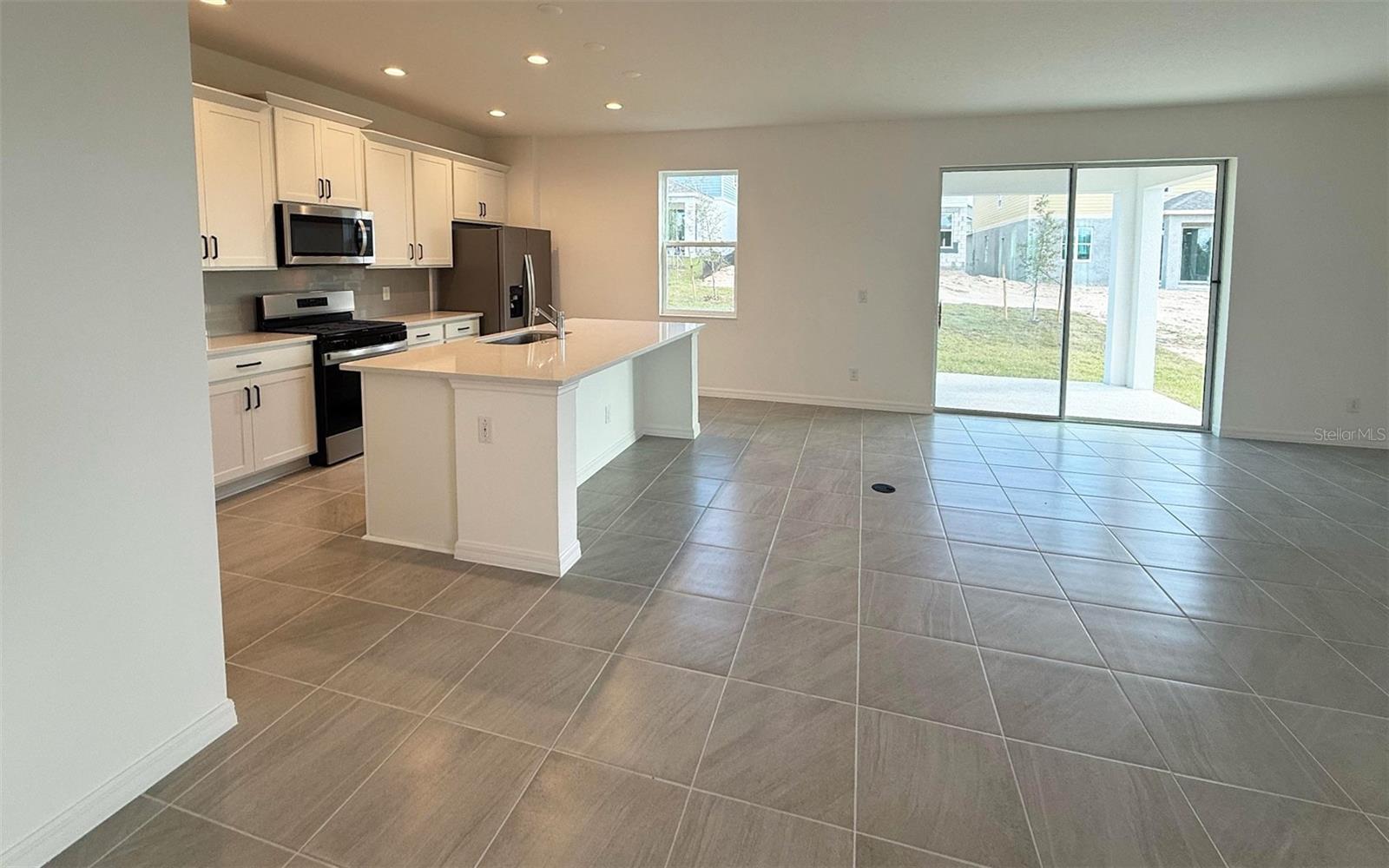 6708 Spotted Eagle Loop, Howey In The Hills, FL 34737 photo