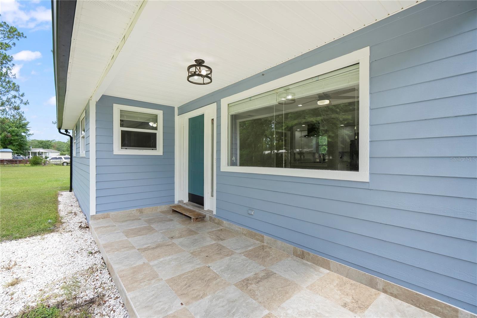 Single Family Residence in JACKSONVILLE FL 635 HARRISON STREET 3.jpg