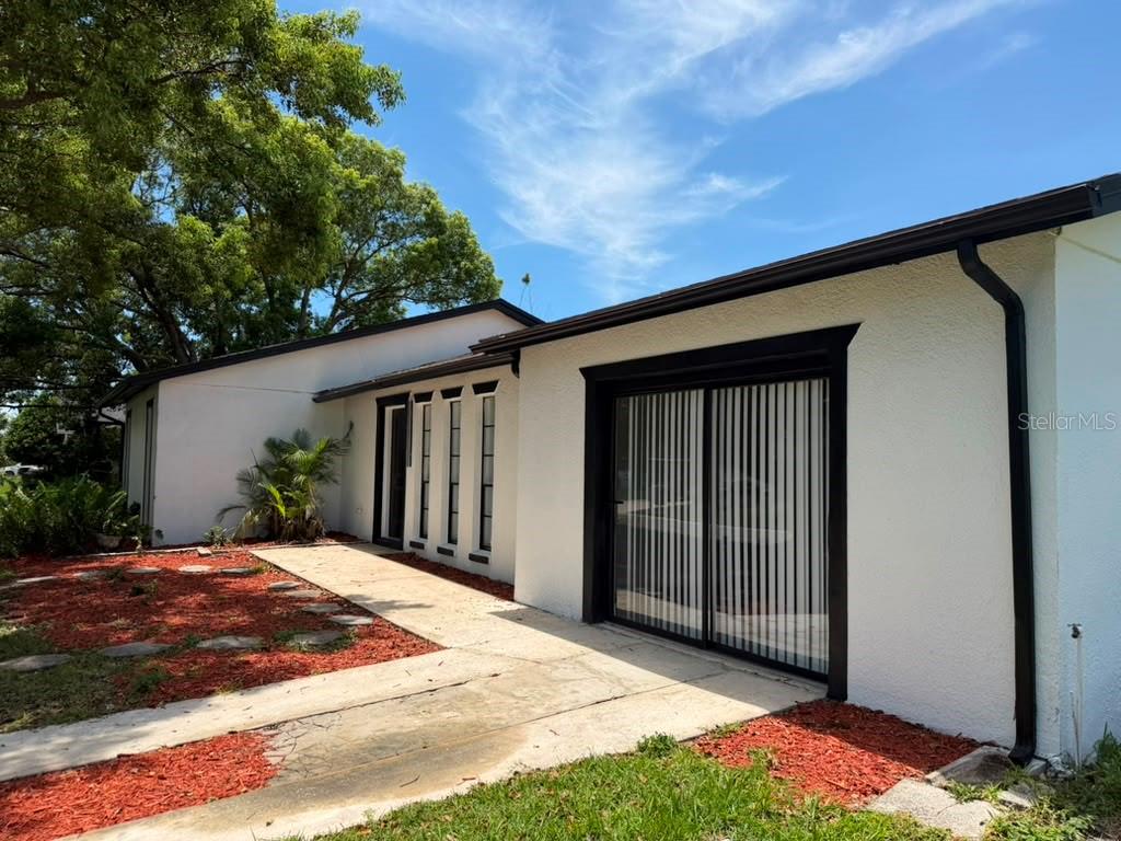 144 Hidalgo Ave, Kissimmee, FL 34743 photo