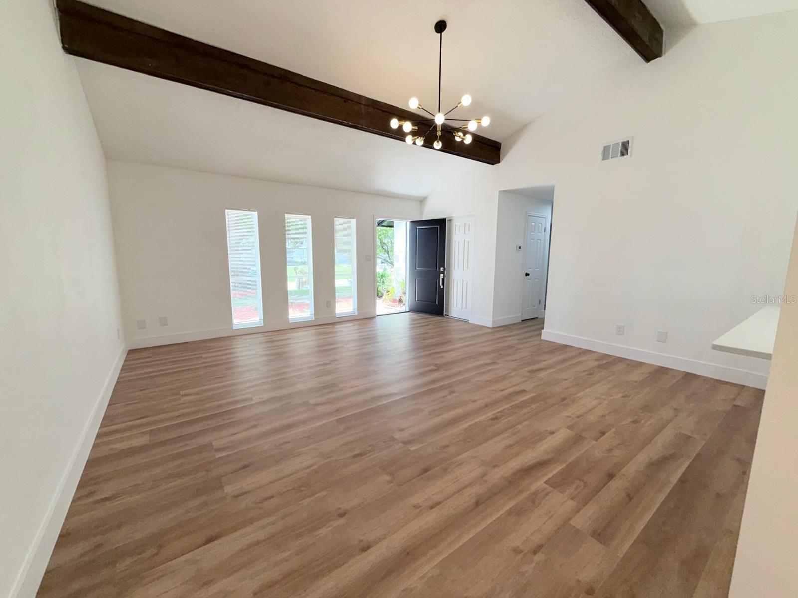 144 Hidalgo Ave, Kissimmee, FL 34743 photo