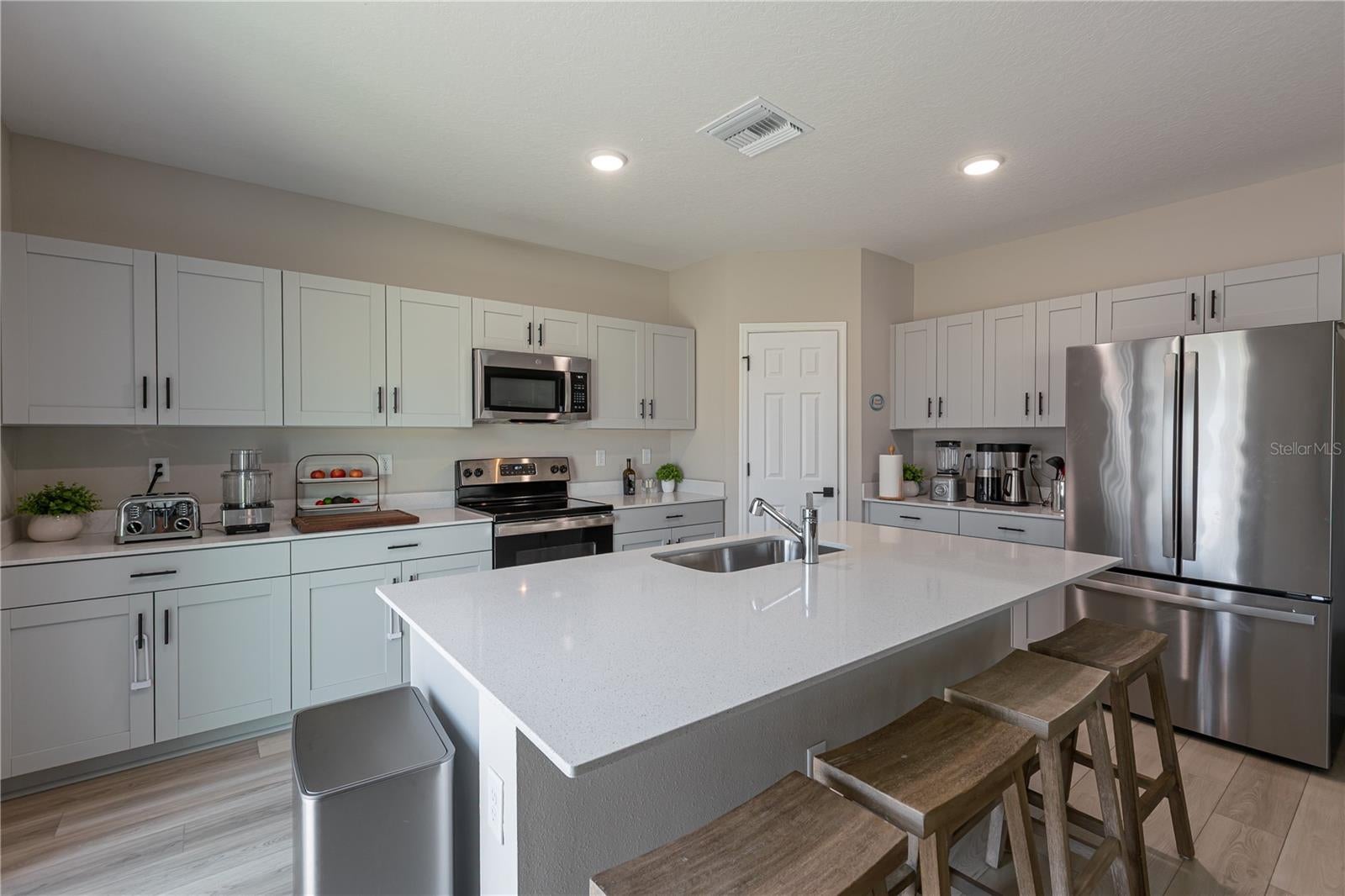34327 Verbena St, Wesley Chapel, FL 33545 photo