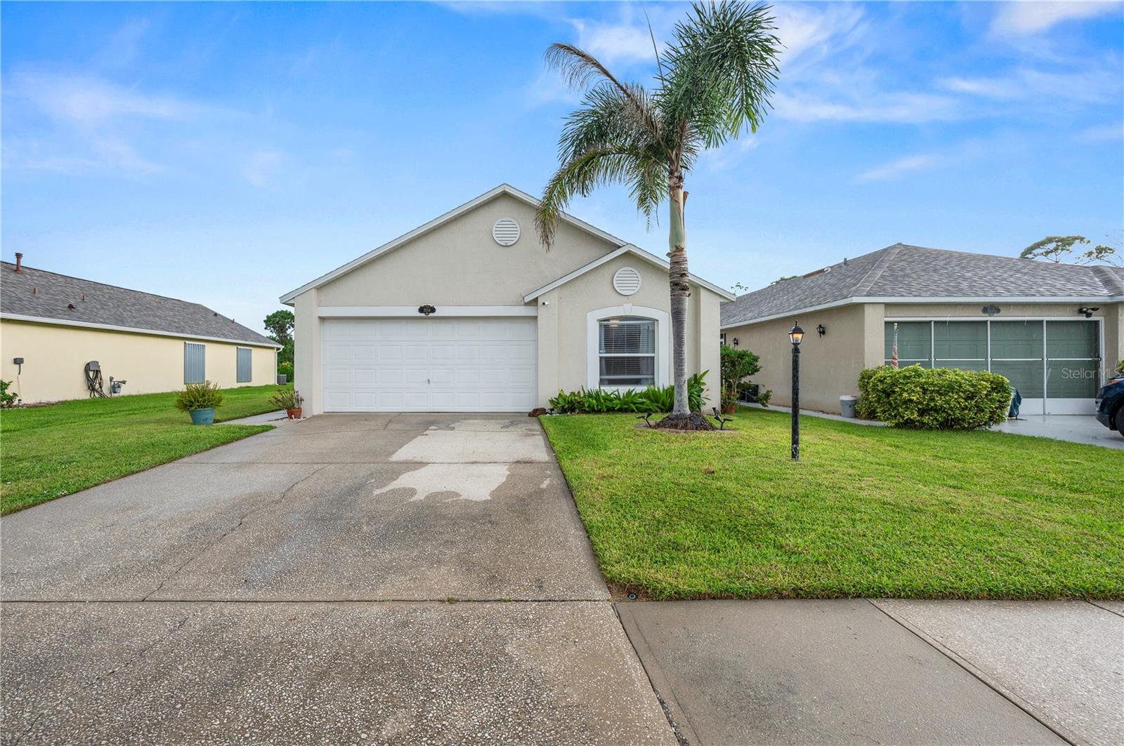 2054 Majestic Pine Ct, Palm Bay, FL 32905