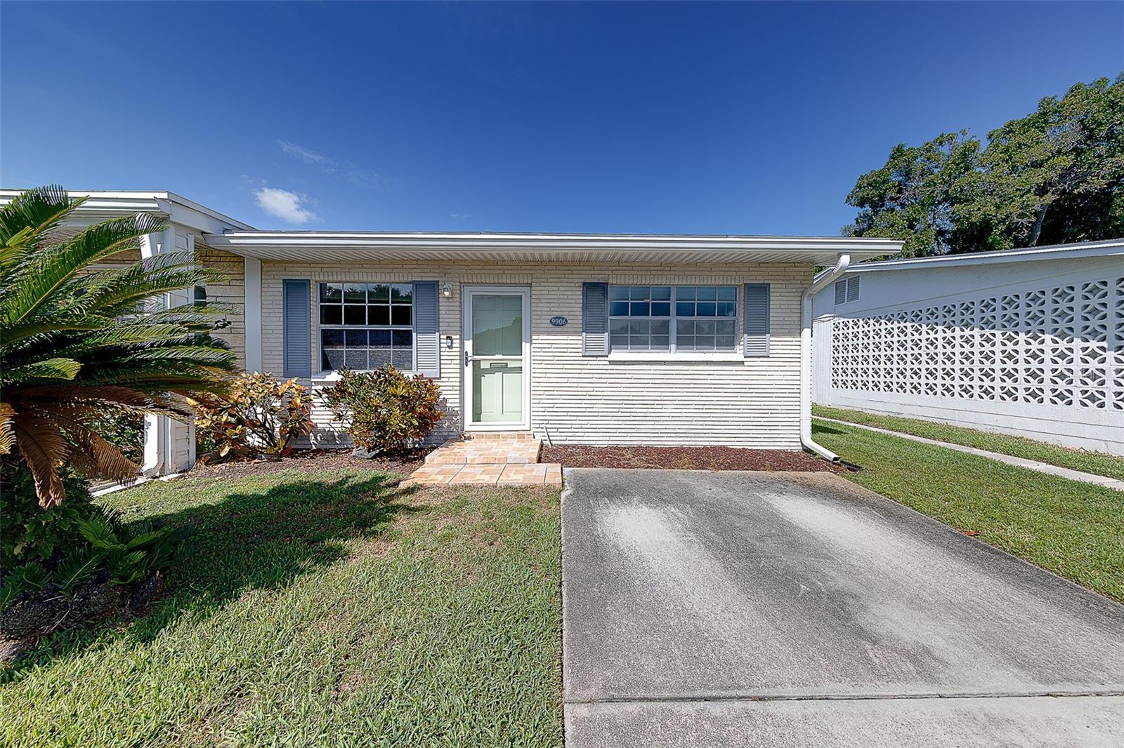 9906 Lily St, Pinellas Park, FL 33782