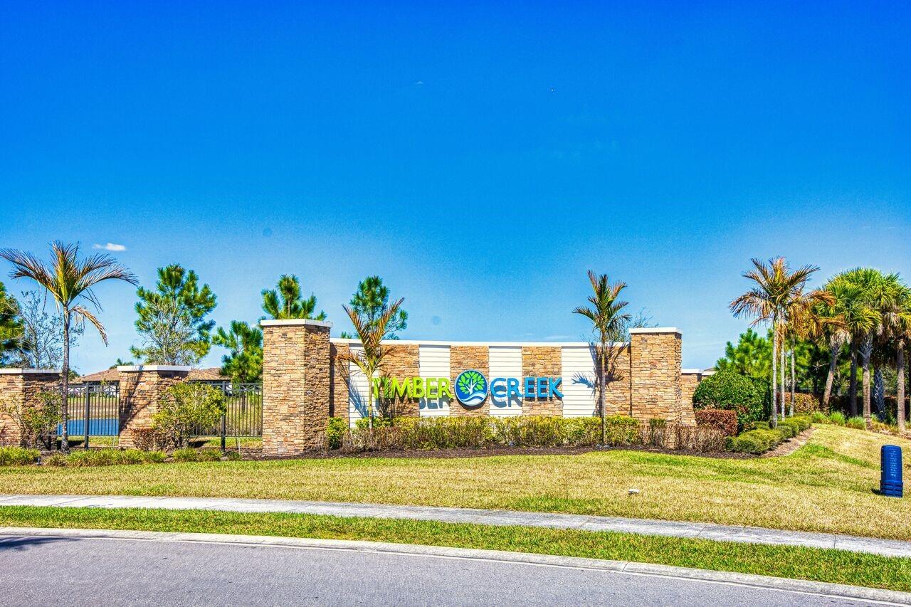 10903 Timber Creek Dr, Fort Myers, FL 33913 photo