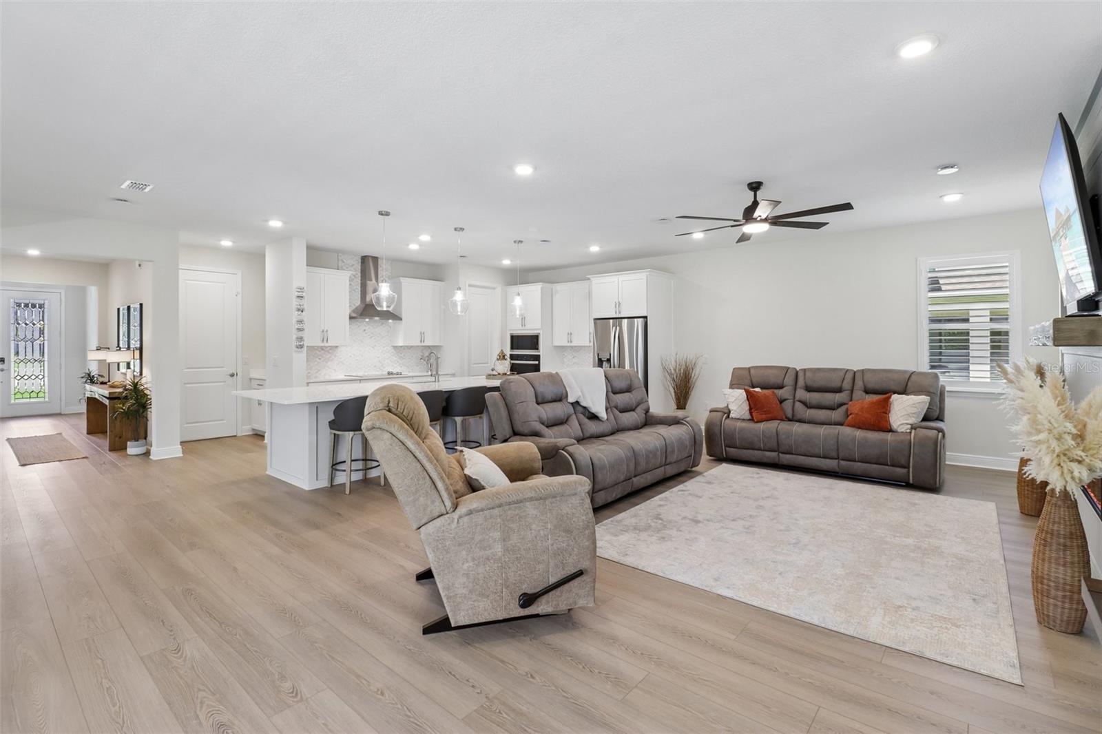 2985 Water Clover Ct, Apopka, FL 32712 photo