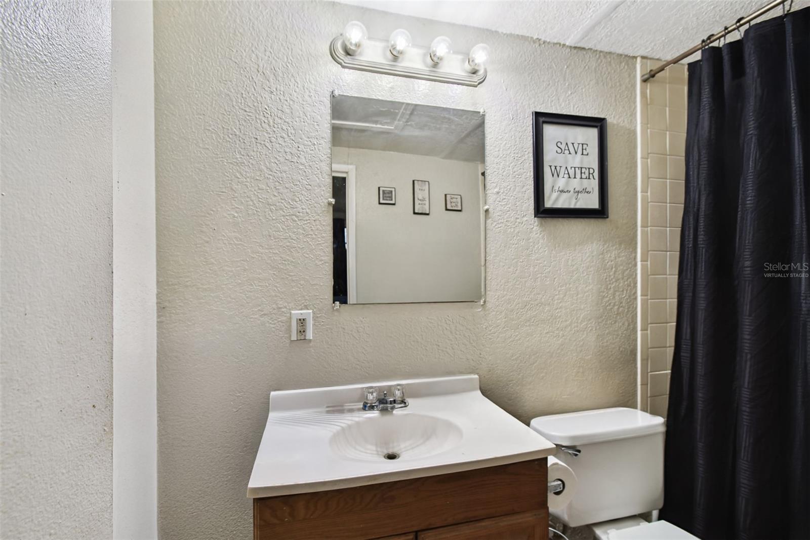10101 N 11 St, Tampa, FL 33612 photo