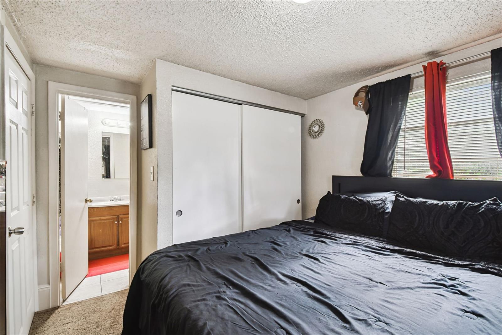 10101 N 11 St, Tampa, FL 33612 photo