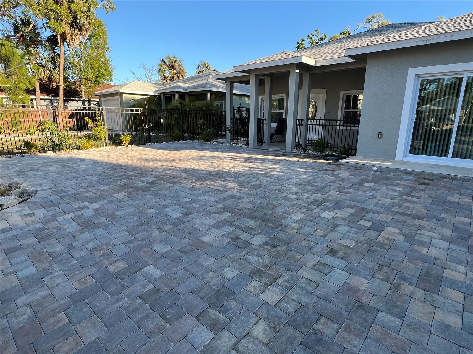 1534 25 St, Sarasota, FL 34234 photo