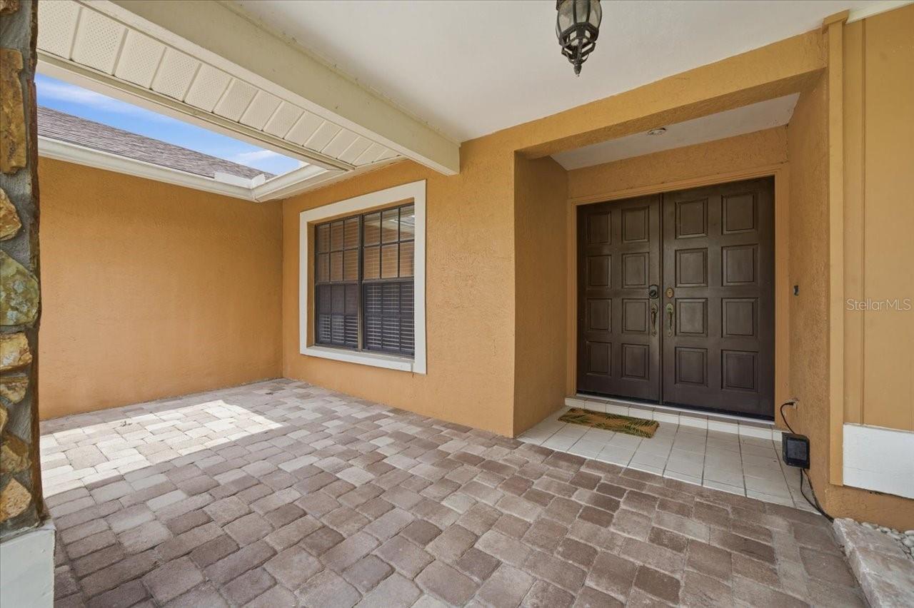 11803 Sweetpea Ct, Tampa, FL 33635 photo