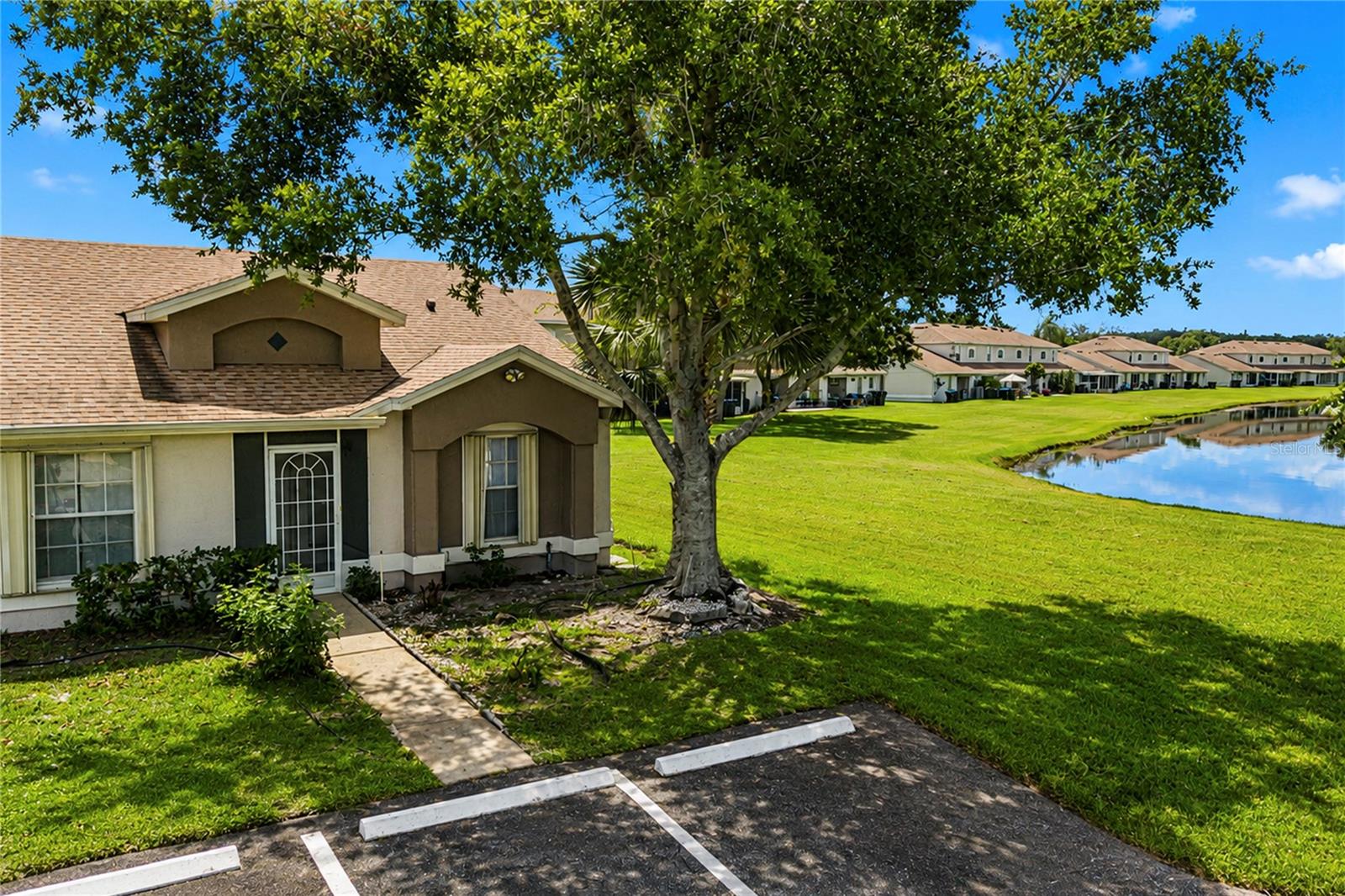 14431 Island Cove Dr, Orlando, FL 32824 photo