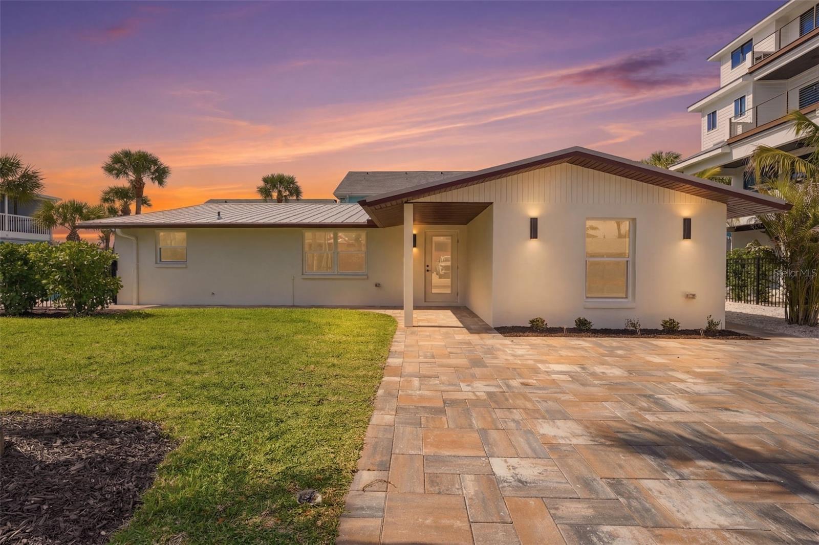 120 Stanford Dr, Englewood, FL 34223 photo