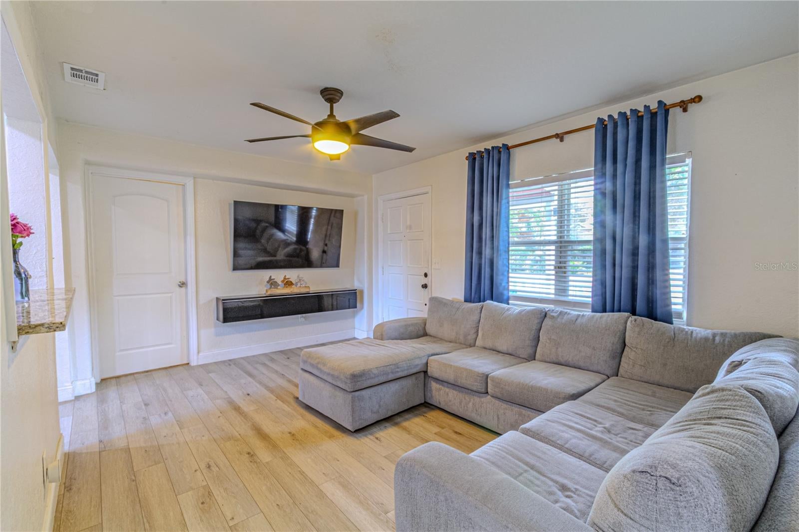 1026 Sarita St, Sanford, FL 32773 photo