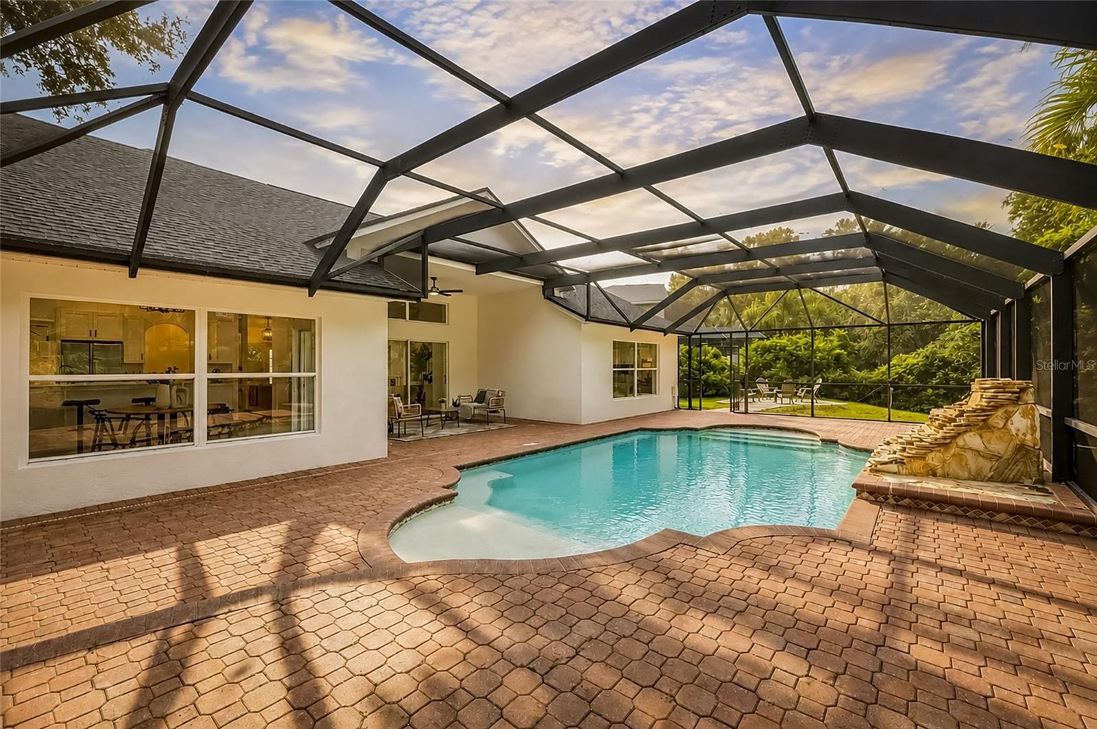 16414 Bridgelawn Ave, Lithia, FL 33547 photo