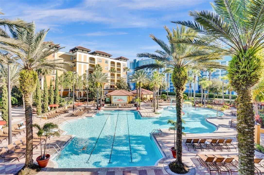 12527 Floridays Resort Dr, Orlando, FL 32821