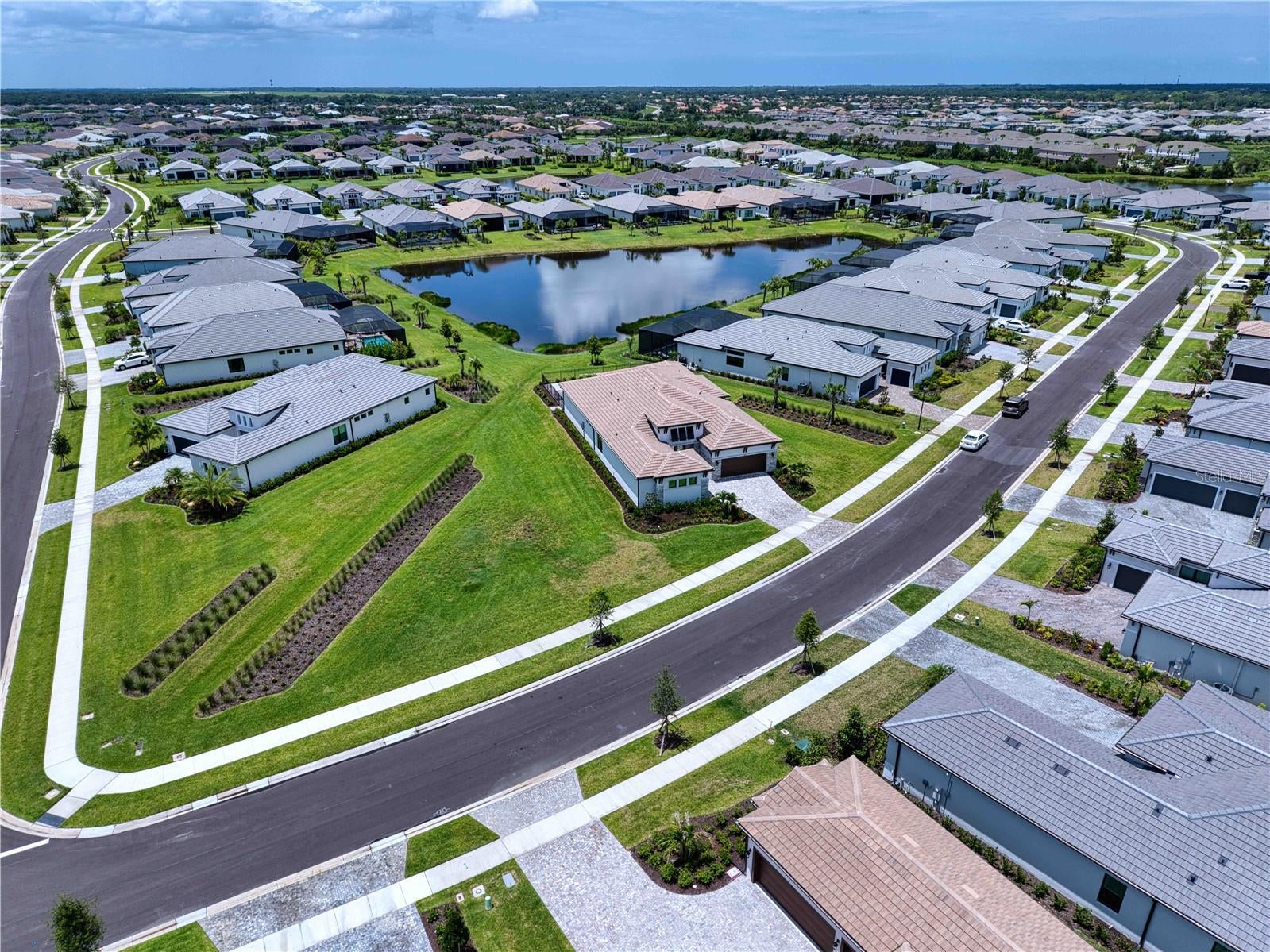 4584 Cedron Ct, Sarasota, FL 34240 photo