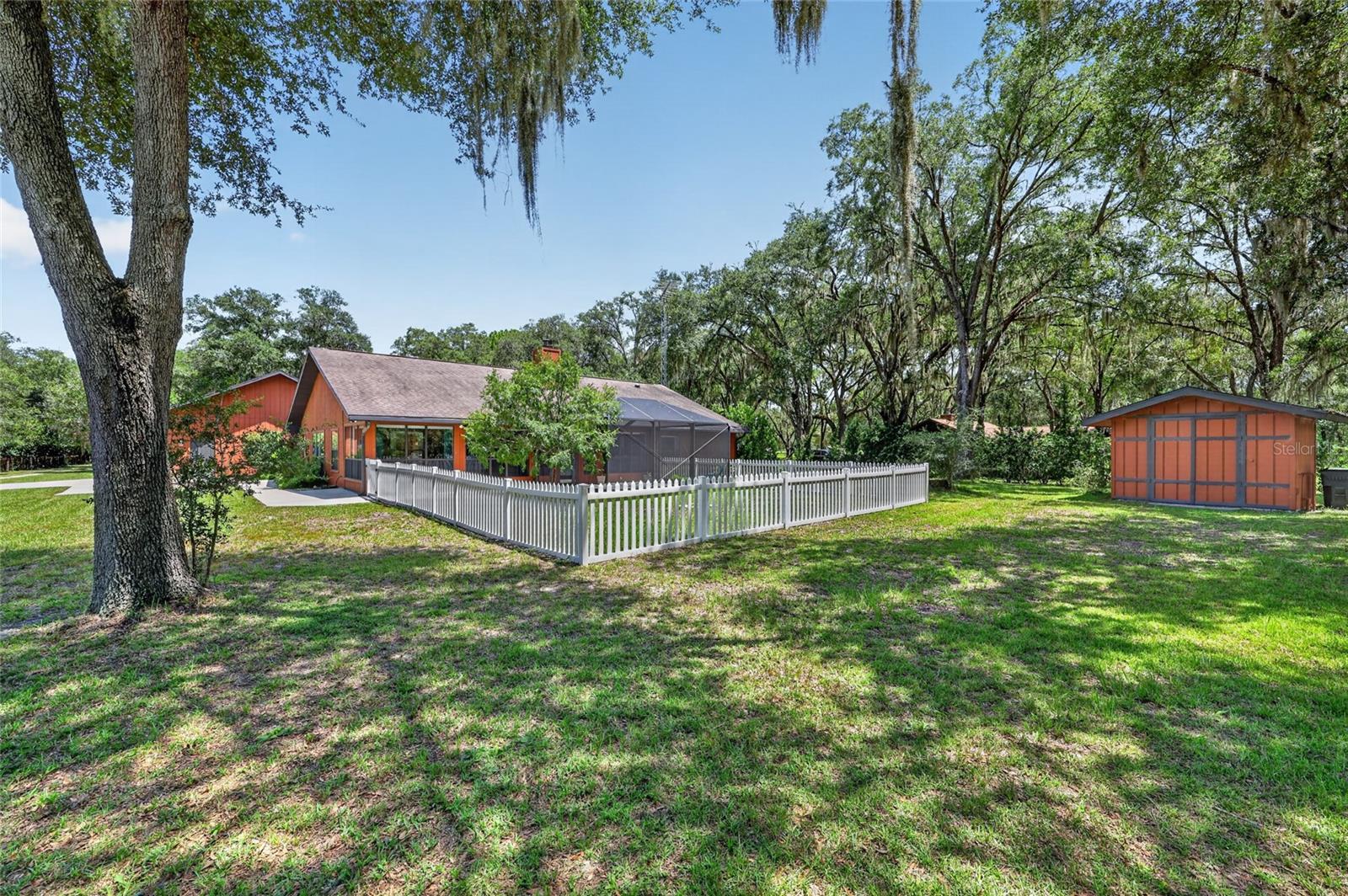 10980 SW 128 Ave, Dunnellon, FL 34432 photo