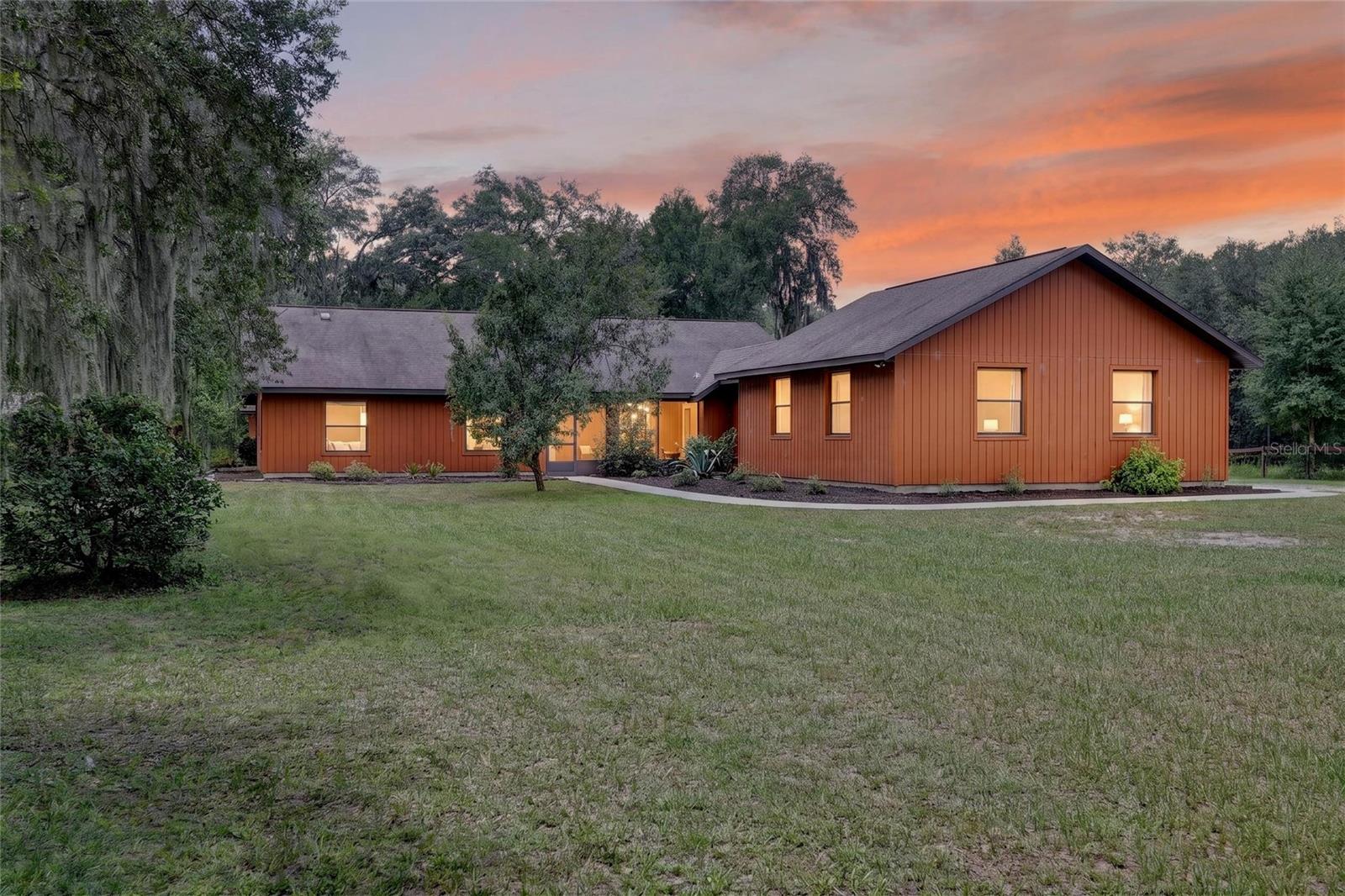 10980 SW 128 Ave, Dunnellon, FL 34432 photo
