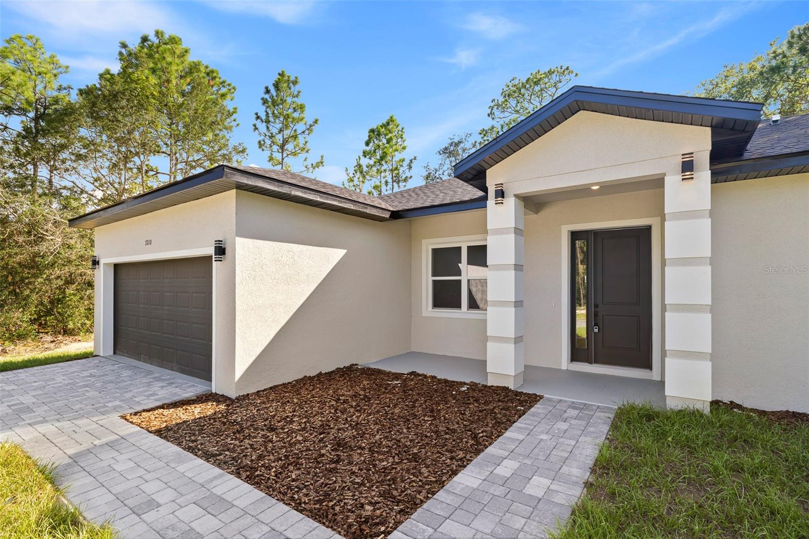 7210 N Freeport Cir, Dunnellon, FL 34434 photo