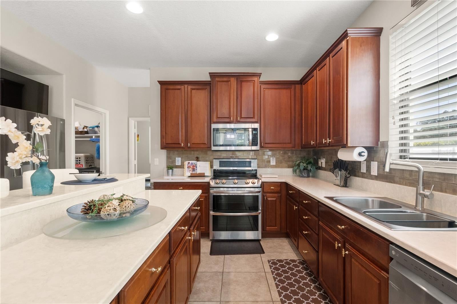 5824 Fish Crow Pl, Land O Lakes, FL 34638 photo