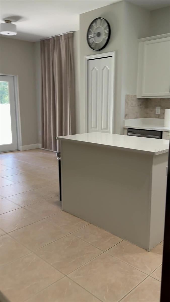 2729 Walden Woods Dr, Plant City, FL 33566 photo