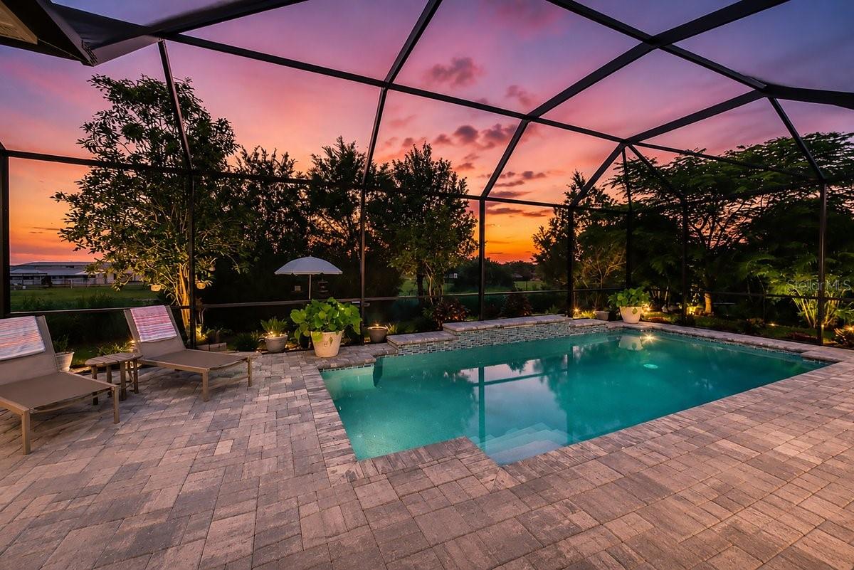 4657 Antrim Dr, Sarasota, FL 34240 photo