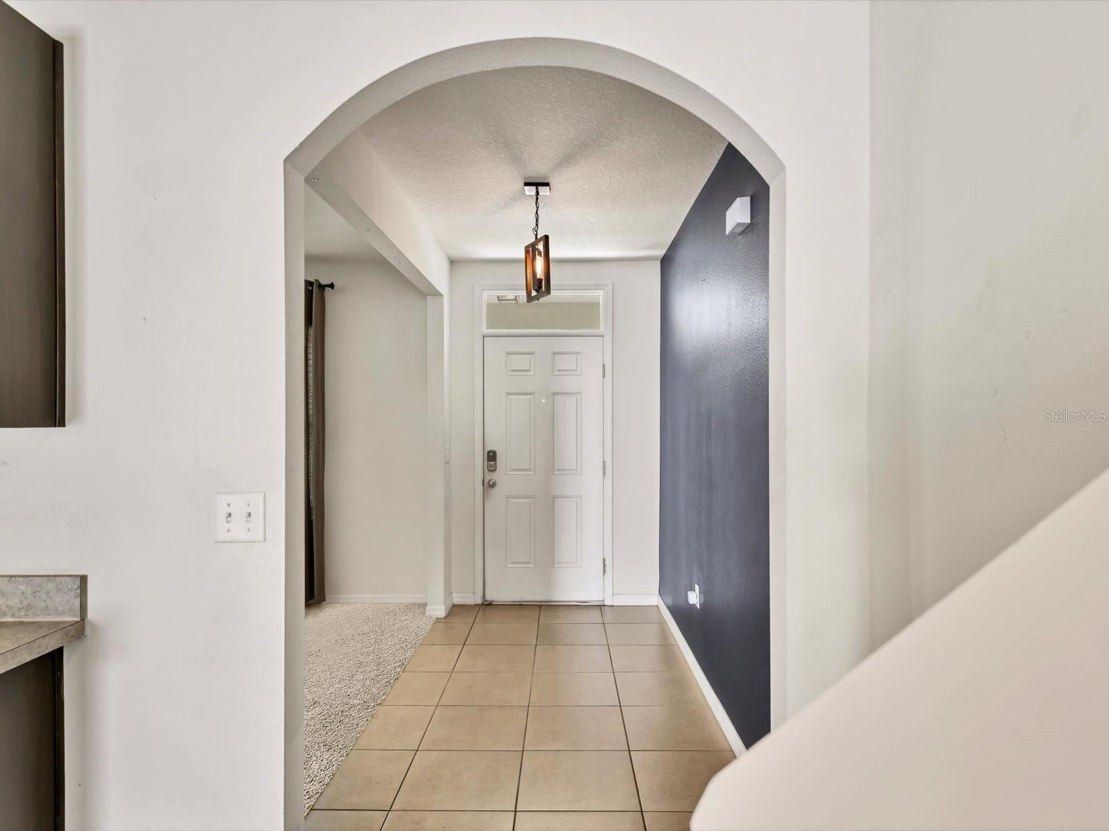 10003 Geese Trail Cir, Sun City Center, FL 33573 photo