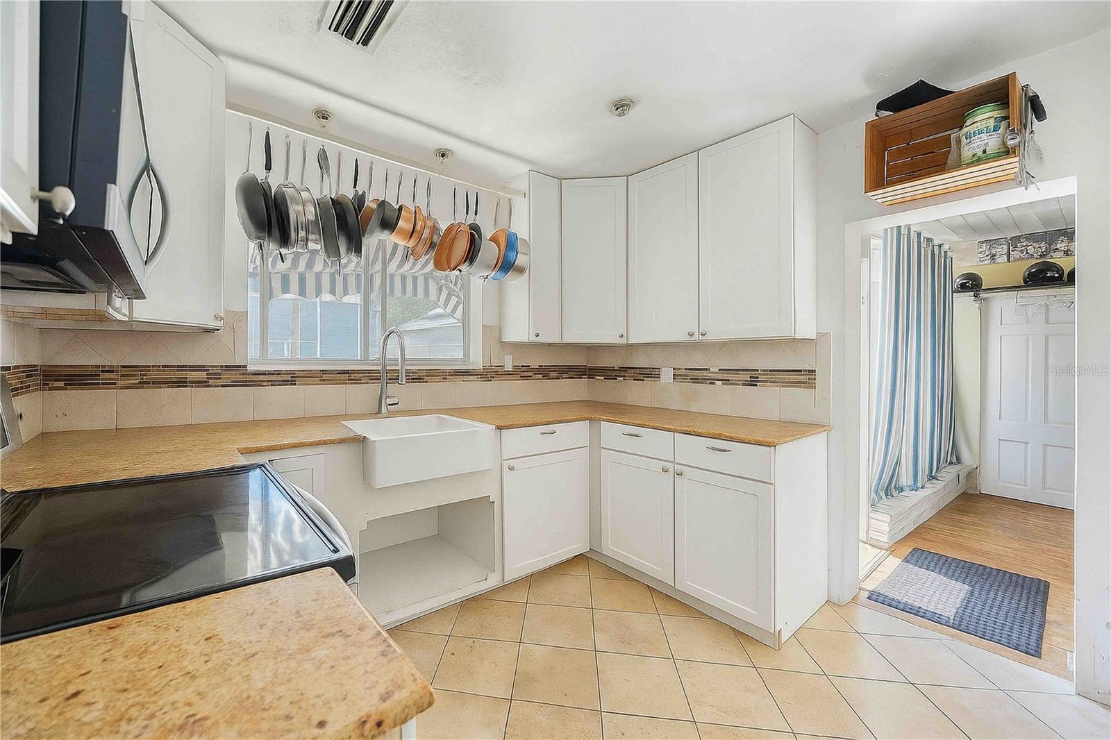 2507 Riverview Blvd, Bradenton, FL 34205 photo