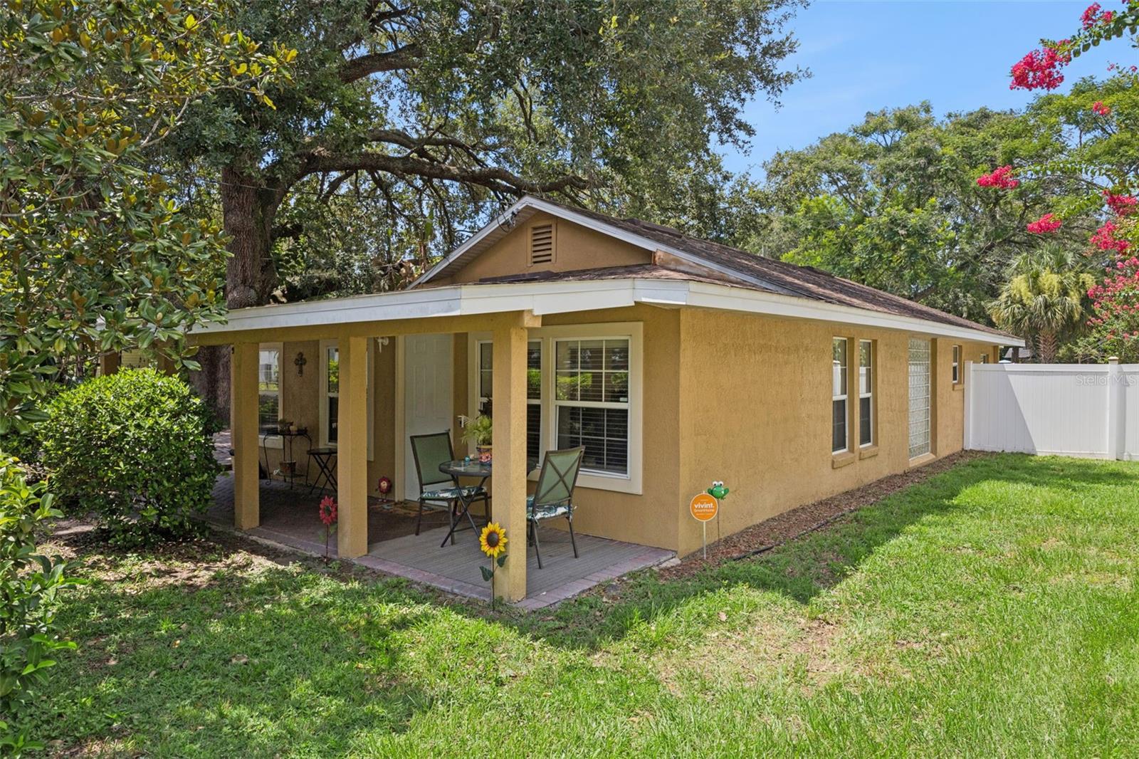 2109 E Grant Ave, Orlando, FL 32806 photo