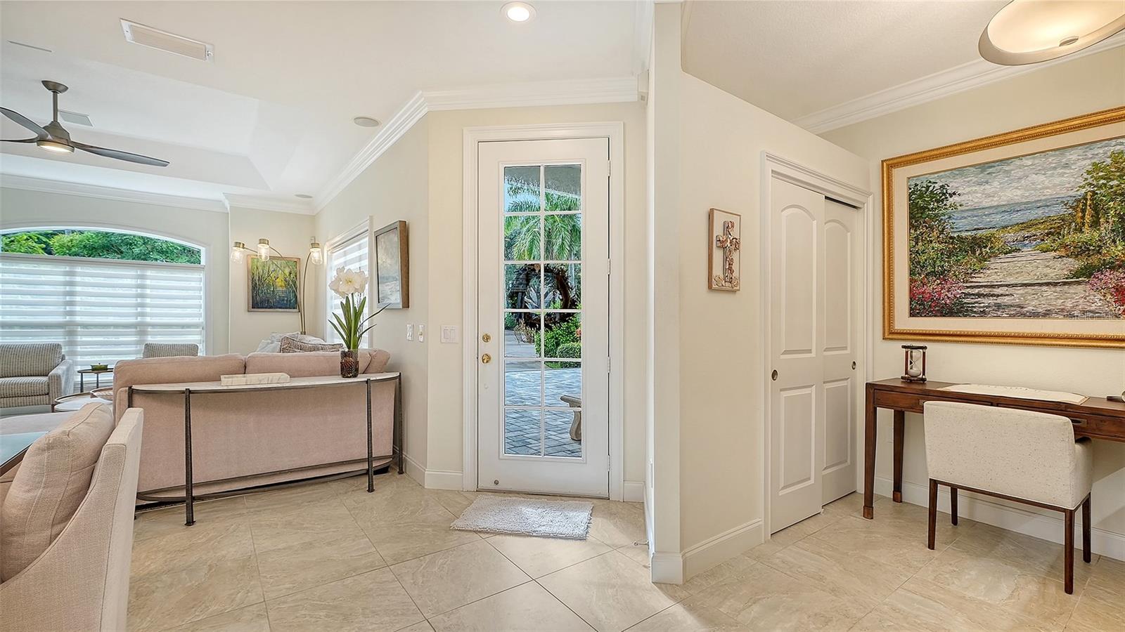 1359 Tearose Pl, Sarasota, FL 34239 photo
