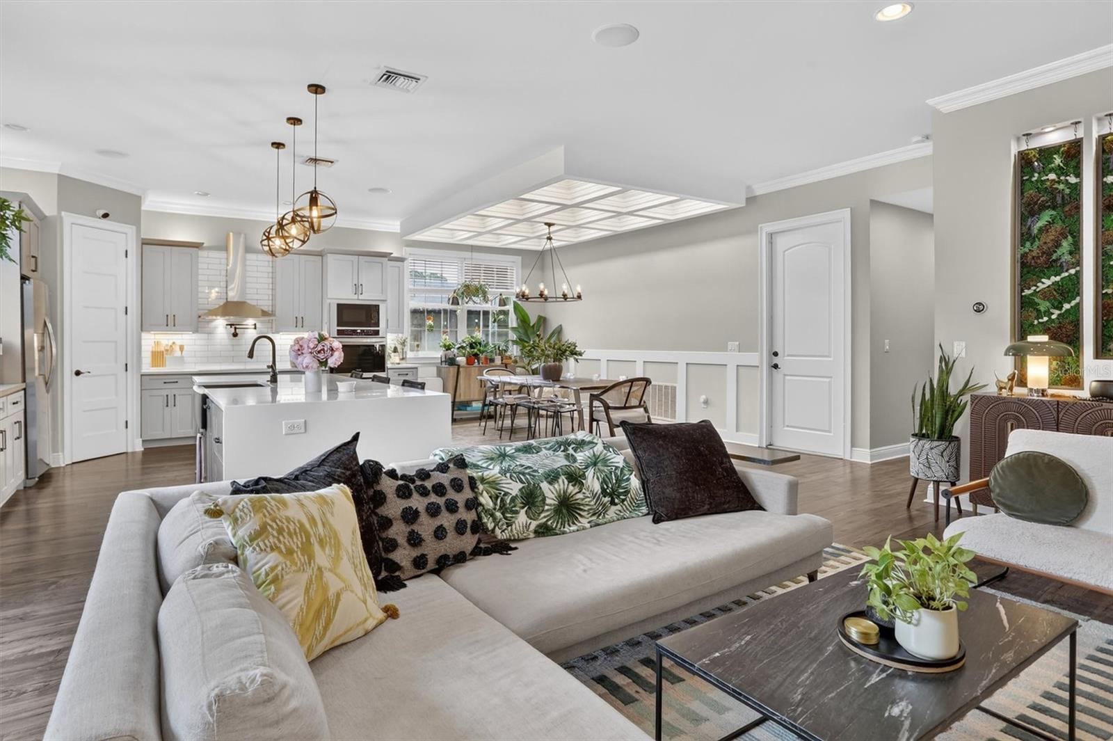 980 Burns St, Orlando, FL 32803 photo