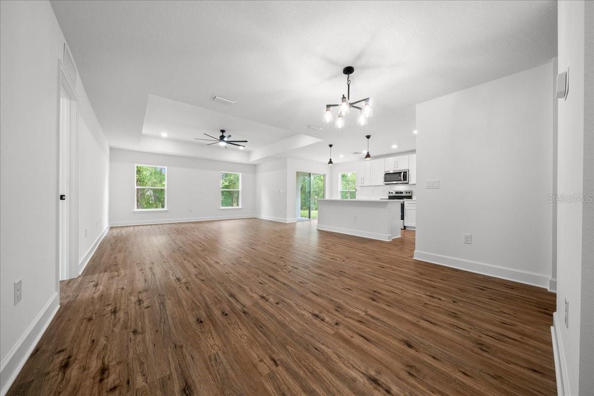 11041 Spoonbill Rd, Weeki Wachee, FL 34613 photo