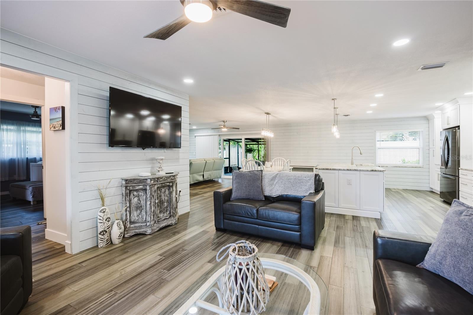 625 E Baffin Dr, Venice, FL 34293 photo