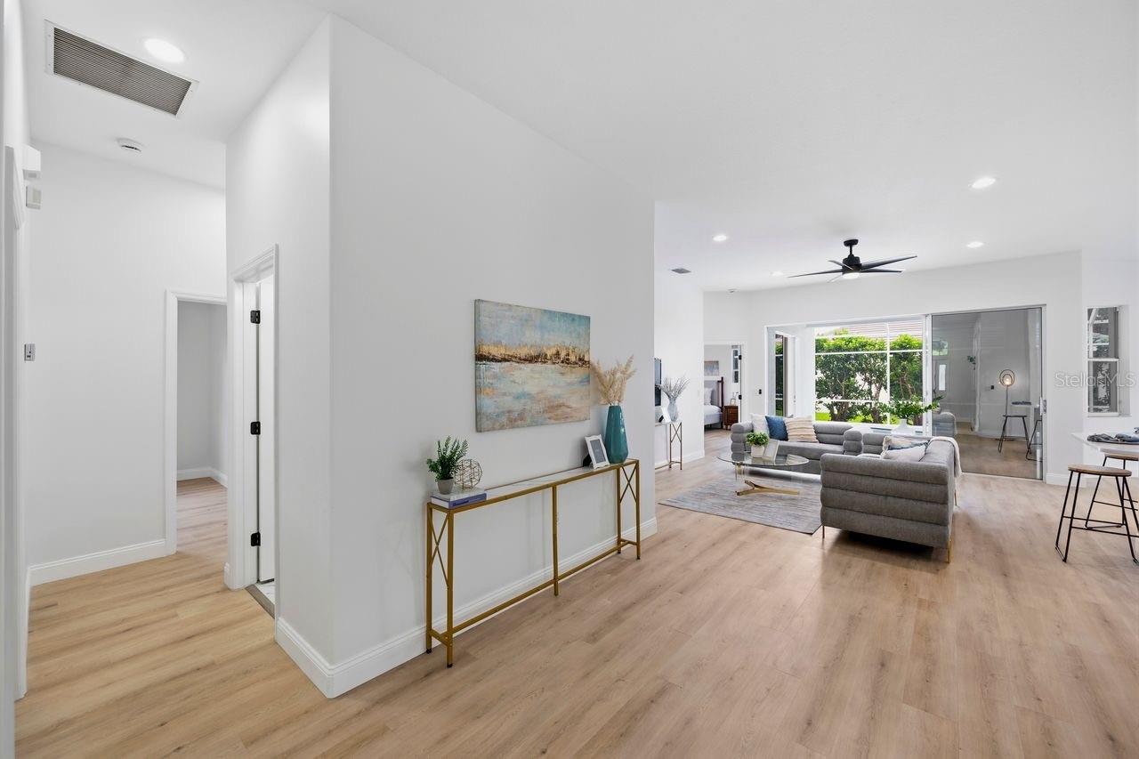 6011 Chaparral Ave, Sarasota, FL 34243 photo