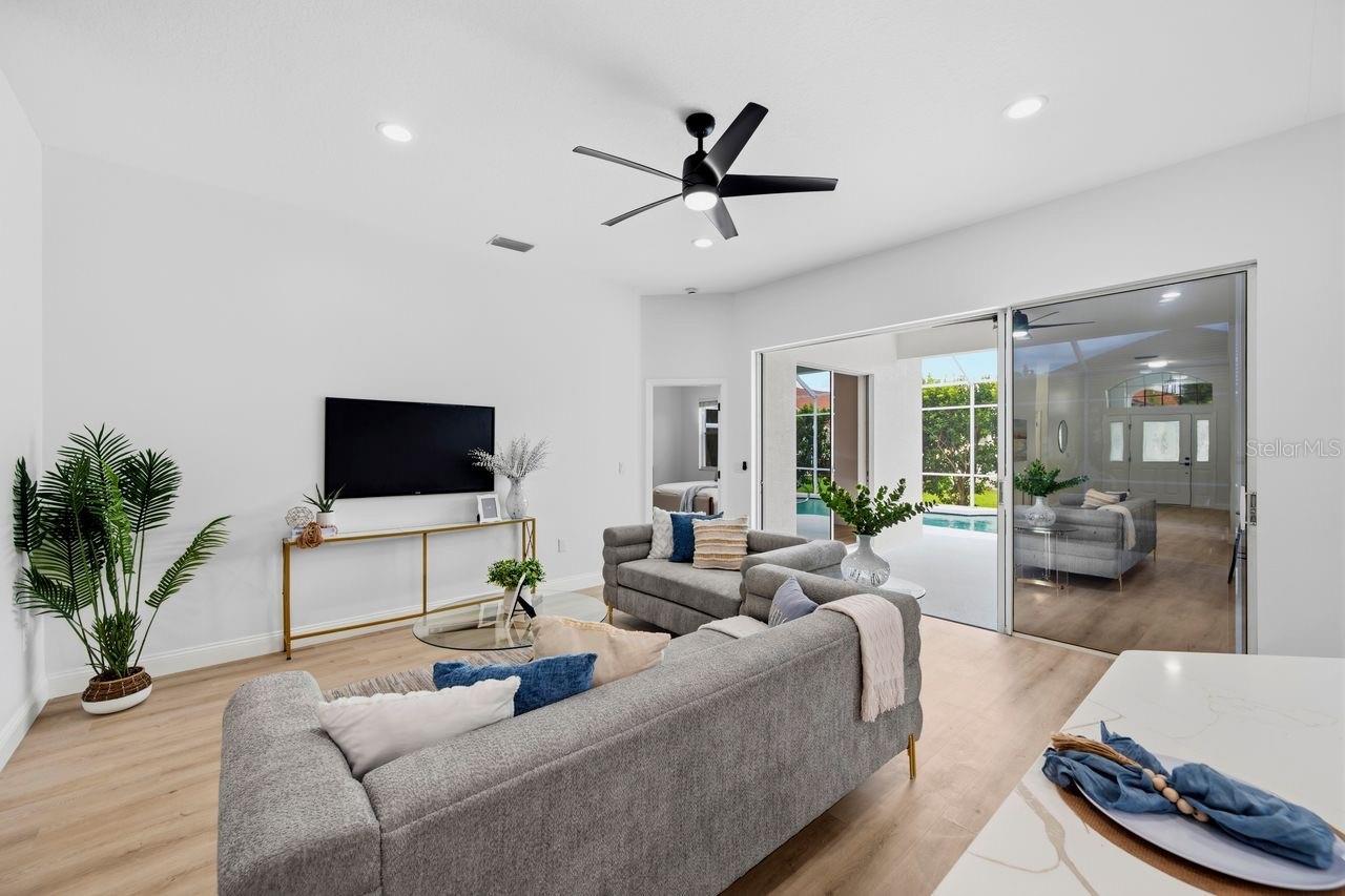 6011 Chaparral Ave, Sarasota, FL 34243 photo
