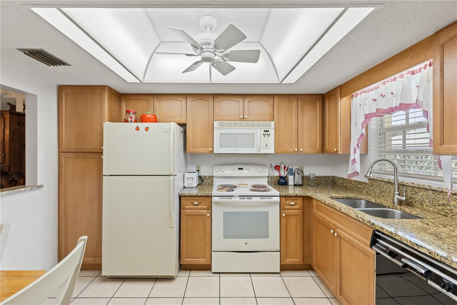 942 Capri Isles Blvd #105, Venice, FL 34292 photo