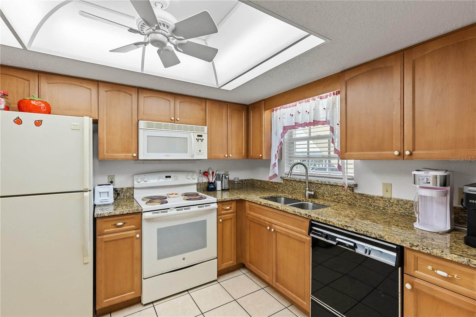942 Capri Isles Blvd #105, Venice, FL 34292 photo