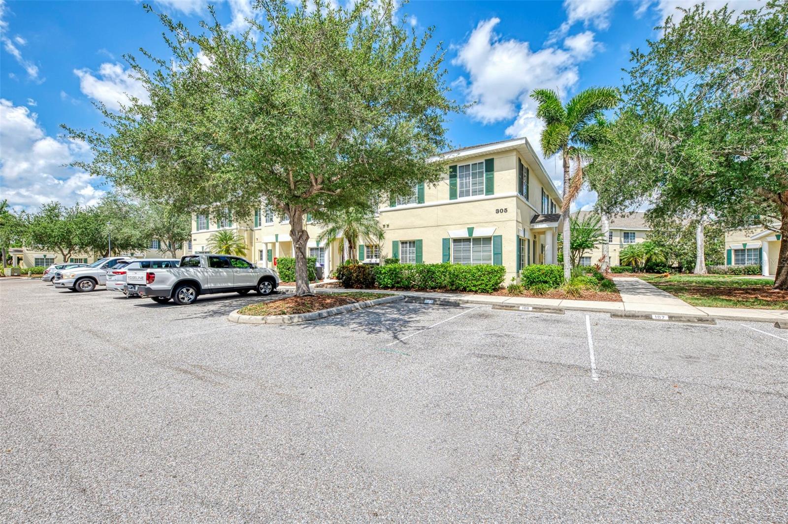305 Cape Harbor Loop 104, Bradenton, FL 34212 photo