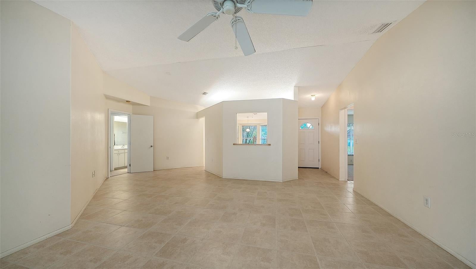 6822 Tema Ln, Sarasota, FL 34241 photo