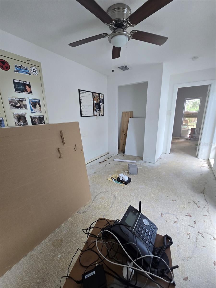 908 Grand Central St, Clearwater, FL 33756 photo