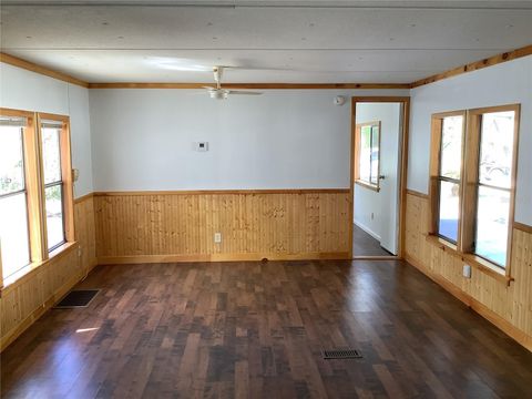 Manufactured Home in DADE CITY FL 34928 HAWKIOWA ROAD 23.jpg