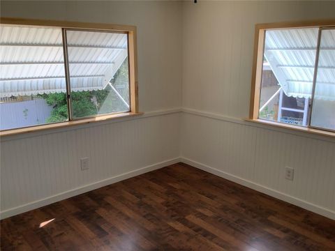 Manufactured Home in DADE CITY FL 34928 HAWKIOWA ROAD 32.jpg
