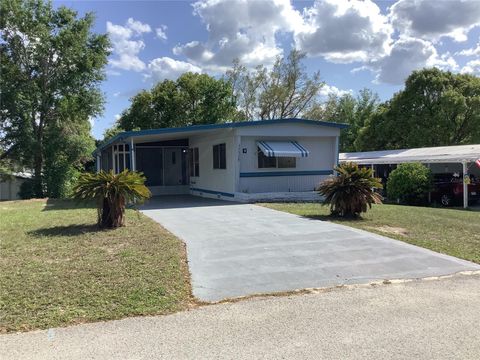 Manufactured Home in DADE CITY FL 34928 HAWKIOWA ROAD.jpg