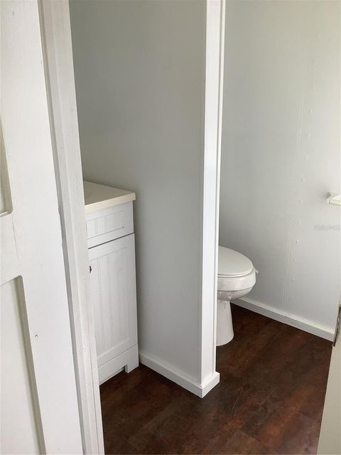 Manufactured Home in DADE CITY FL 34928 HAWKIOWA ROAD 46.jpg