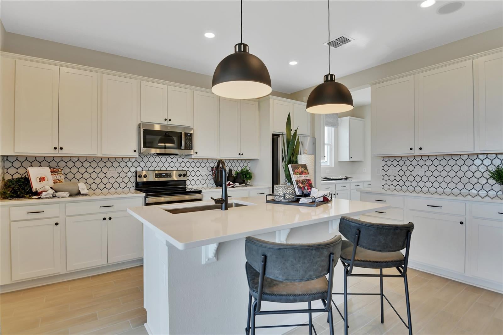 17156 Legacy Preserve Dr, Parrish, FL 34219 photo
