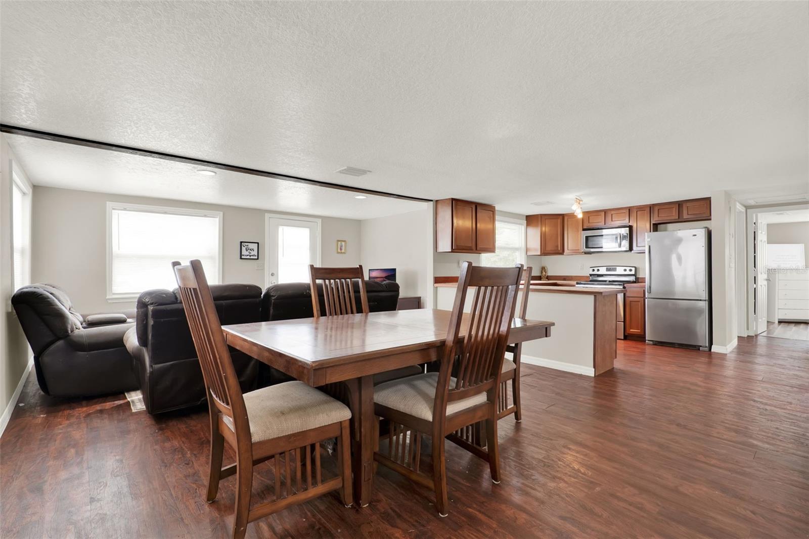 30137 Orange Ave, Sorrento, FL 32776 photo